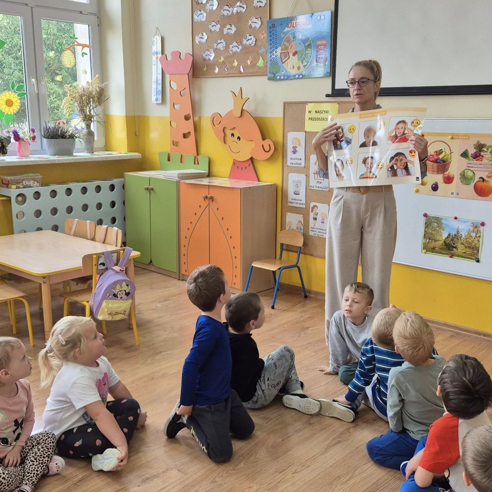 558185281_1289484062976575_4512867066672766792_n