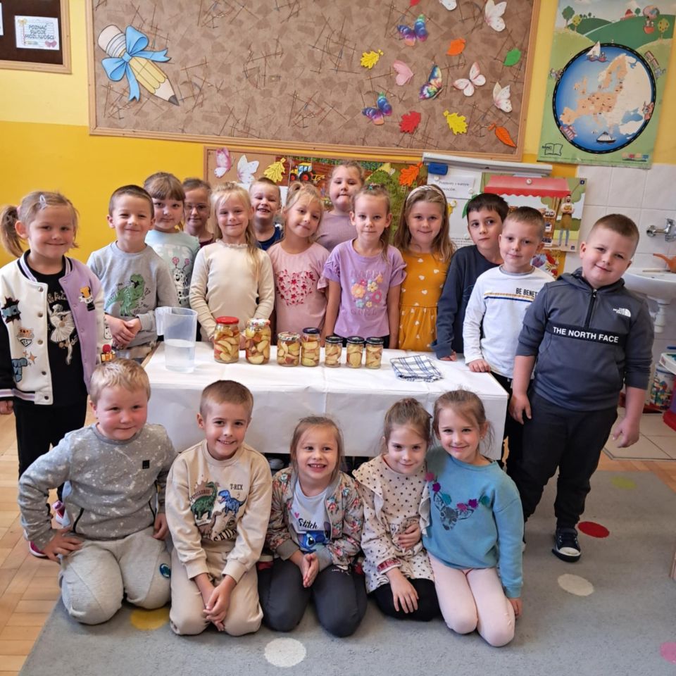 563112617_1302140271710954_3798273193865830385_n