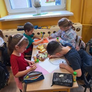 574280913_1312002220724759_1820383065605454951_n