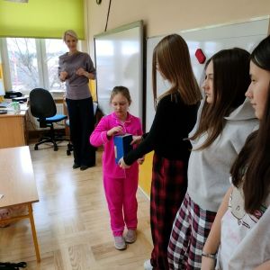 587373874_1335323141726000_934213003902409486_n