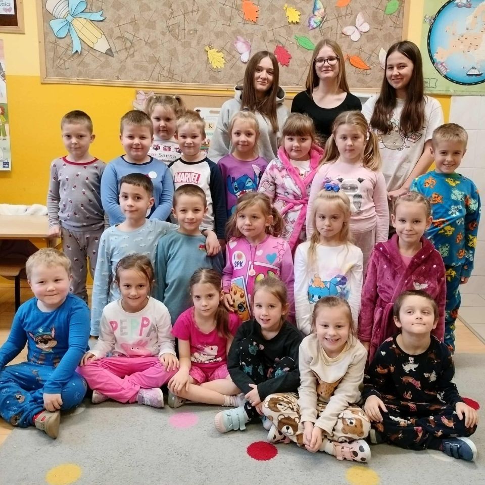 589621276_1335324658392515_5638026913599757261_n